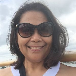 Meet your Posher, Celia